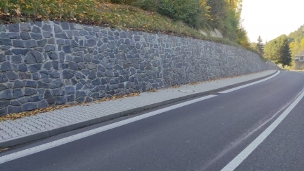 františkov npl - opěrná zeď.jpg